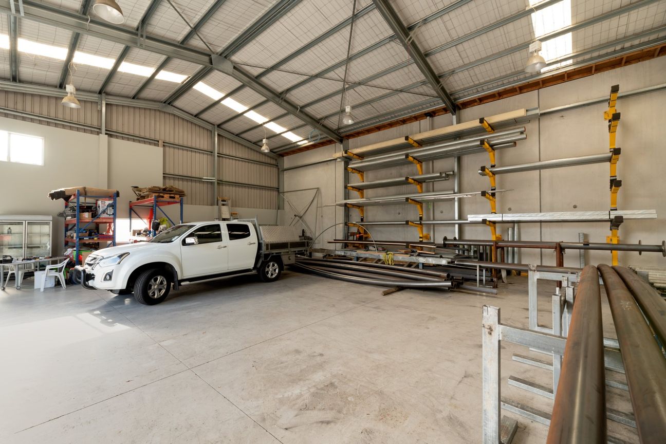 Standalone Industrial with Exclusive Yard - Meer