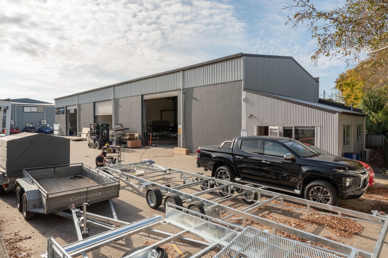 Standalone Industrial with Exclusive Yard - Aanzicht 4