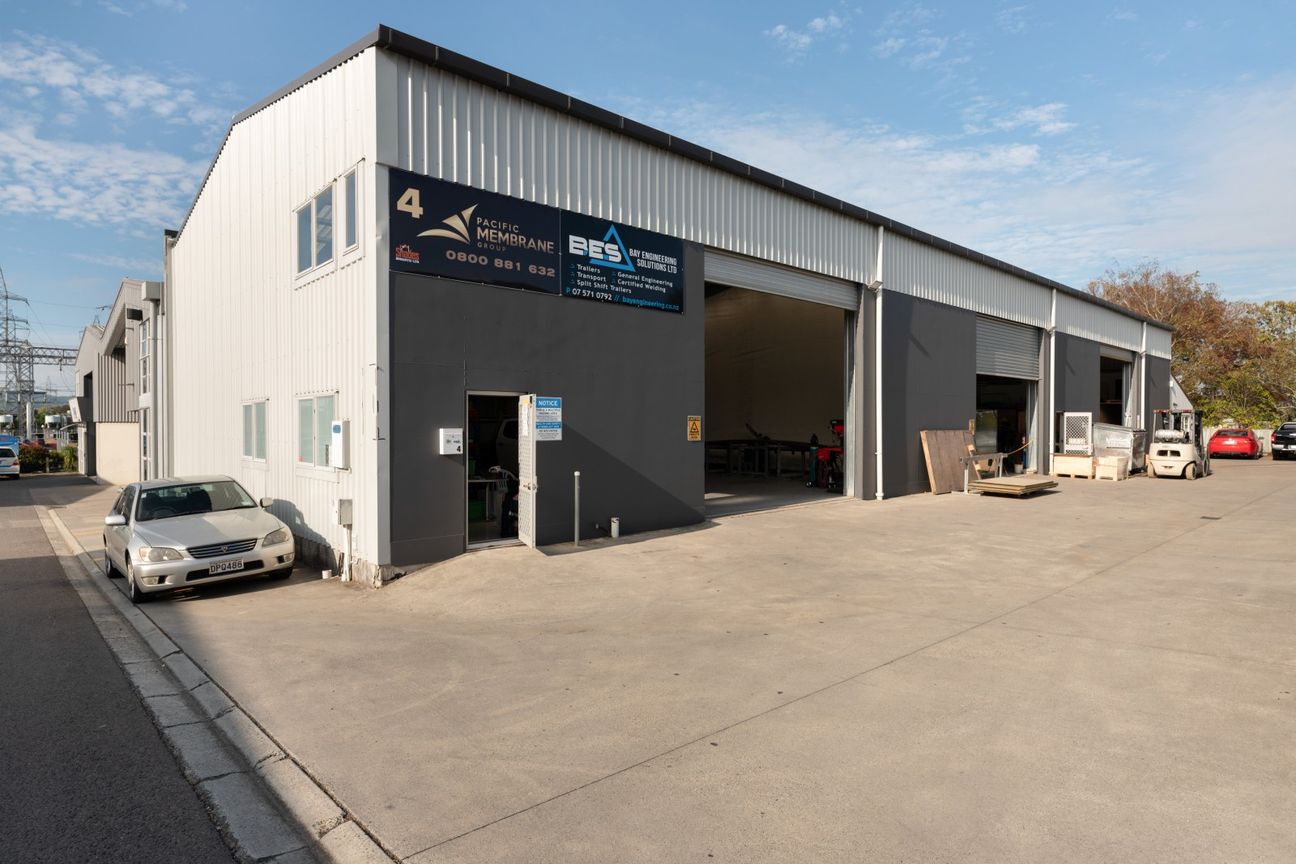 Standalone Industrial with Exclusive Yard - Aanzicht 2