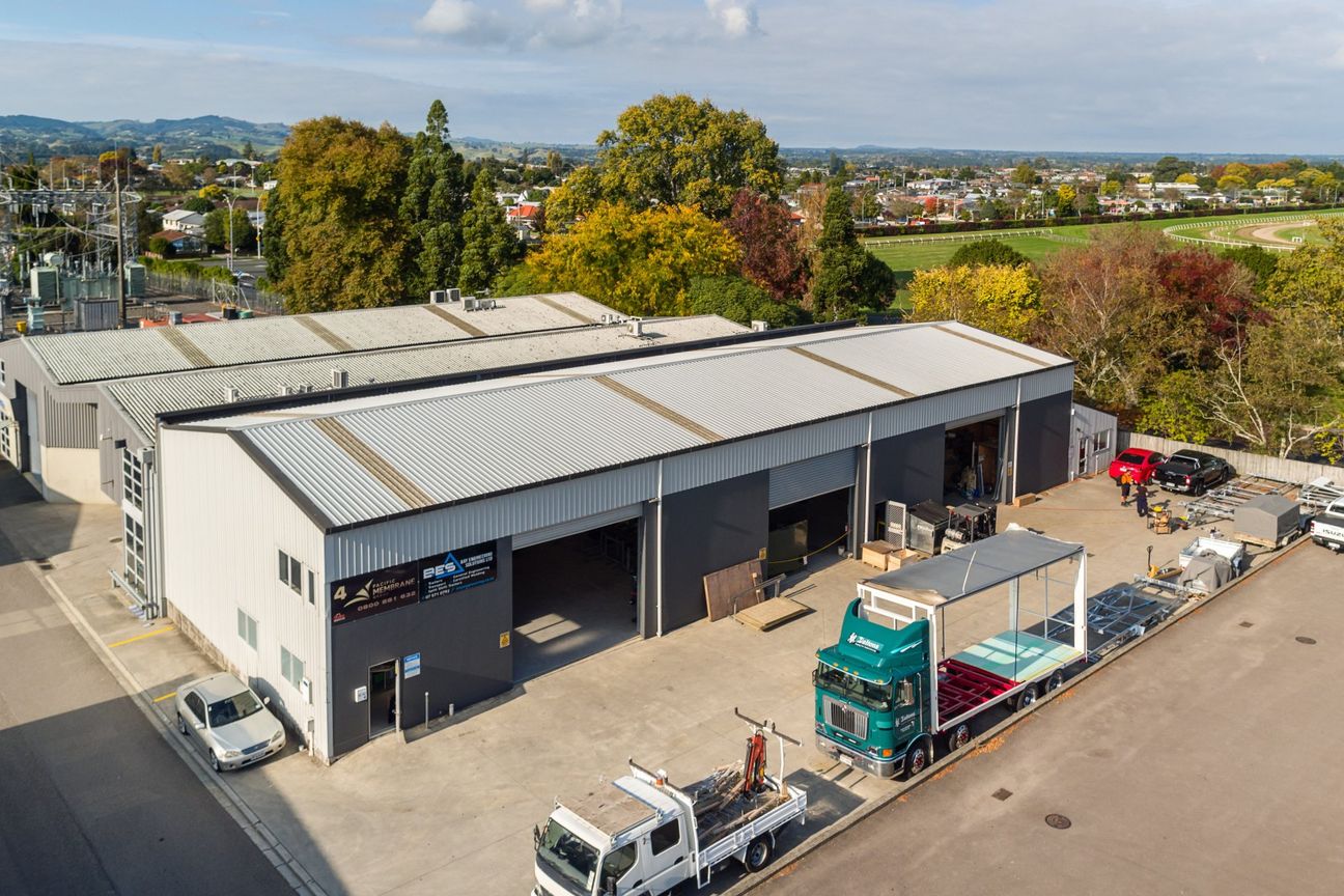 Standalone Industrial with Exclusive Yard - Aanzicht 3