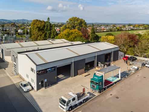 Standalone Industrial with Exclusive Yard
