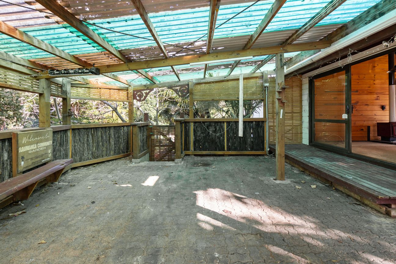 Ripe for Renovation. Court Order Sale! - Widok 3