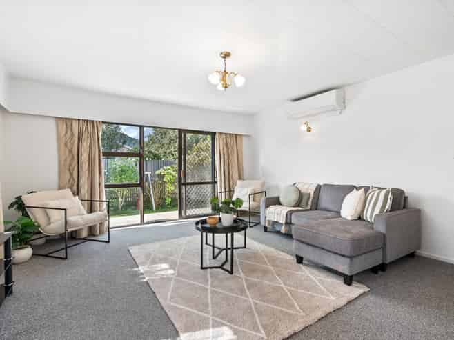 2/43 Kamo Road, Regent