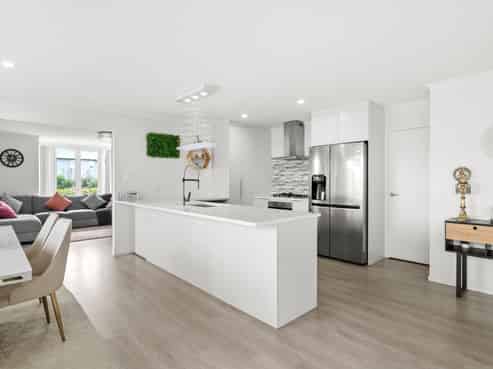 4 Fuselage Lane, Takanini