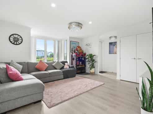 4 Fuselage Lane, Takanini