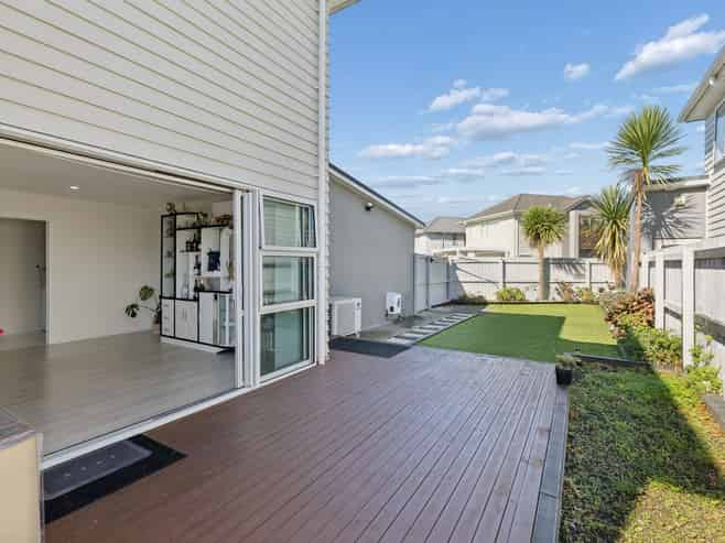 4 Fuselage Lane, Takanini