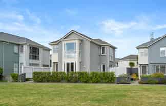 4 Fuselage Lane, Takanini