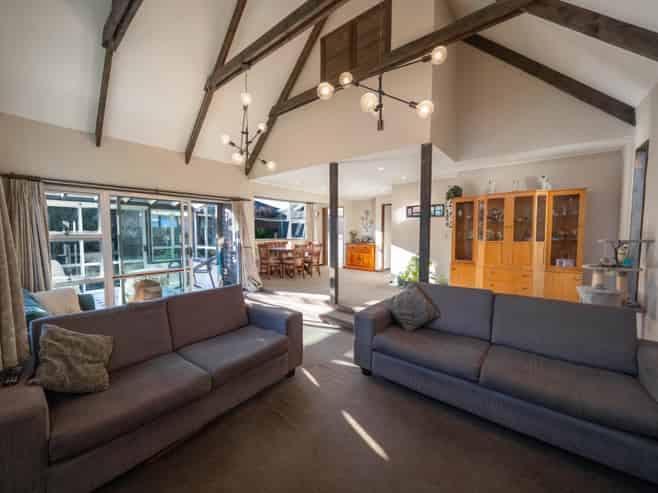 19 McWilliam Avenue, Winton