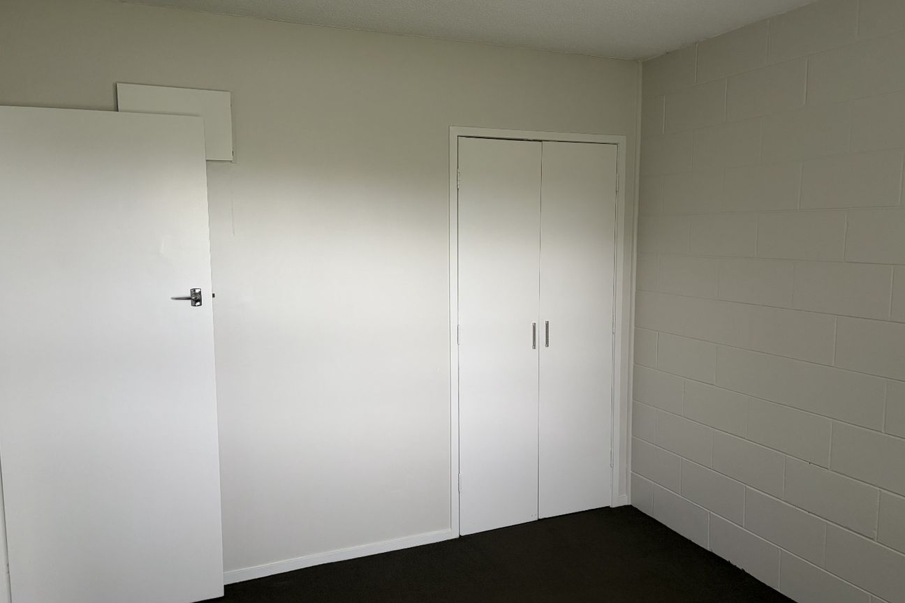 Freshly Renovated Unit Opposite Waikato University! - Mehr