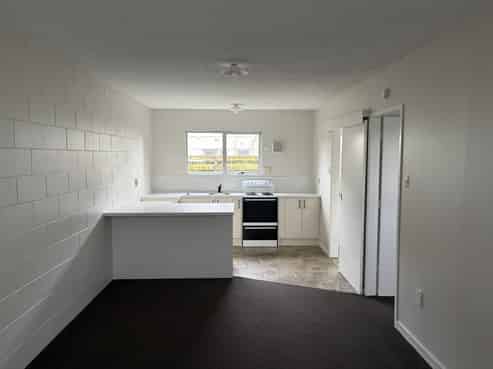 3/239 Old Farm Road, Hamilton East