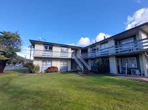 3/239 Old Farm Road, Hamilton East