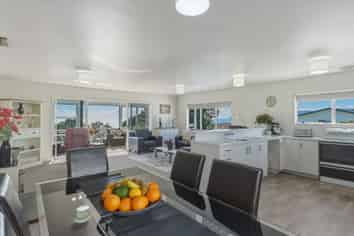 39 Stratford Drive, Cable Bay
