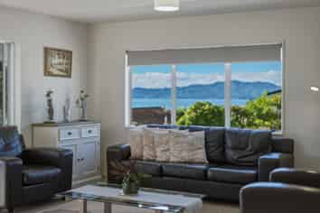 39 Stratford Drive, Cable Bay