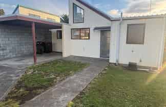 Manawatu / Whanganui - Address withheld
