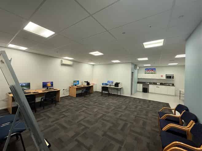 Modern High Stud Warehouse | Flexible Short-Term