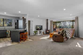 15 Brooker Place, KIRWEE