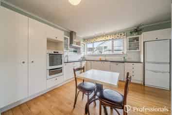 252 Waiwhetu Road, Waterloo