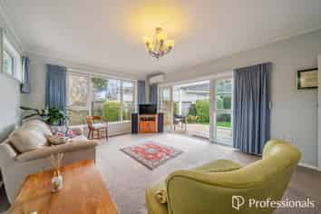 252 Waiwhetu Road, Waterloo