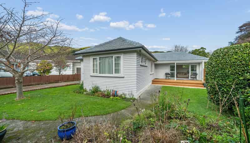 252 Waiwhetu Road, Waterloo