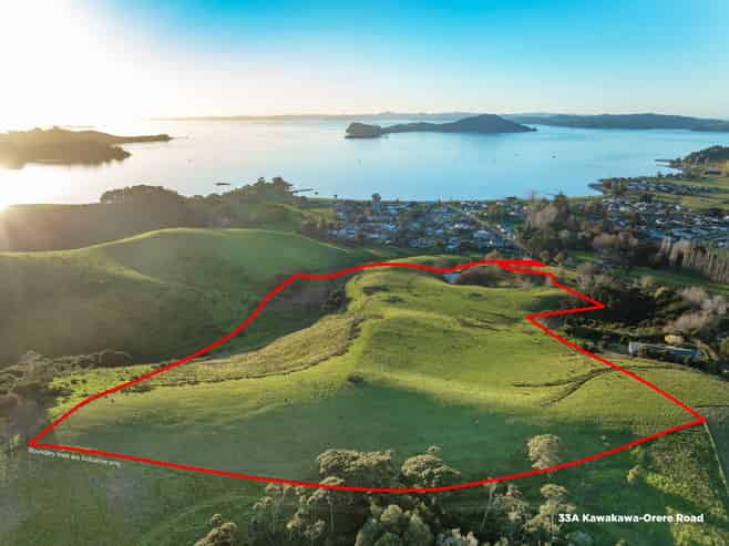 33 and 33A Kawakawa-Orere Road, Kawakawa Bay