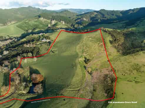 33 and 33A Kawakawa-Orere Road, Kawakawa Bay