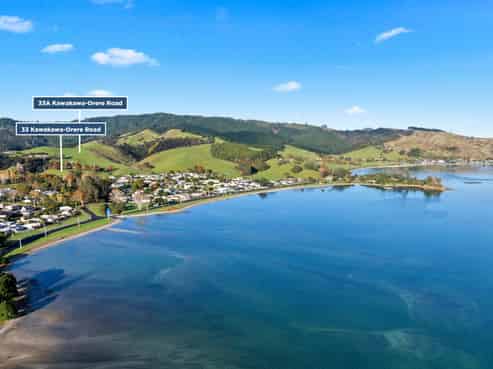 33 and 33A Kawakawa-Orere Road, Kawakawa Bay