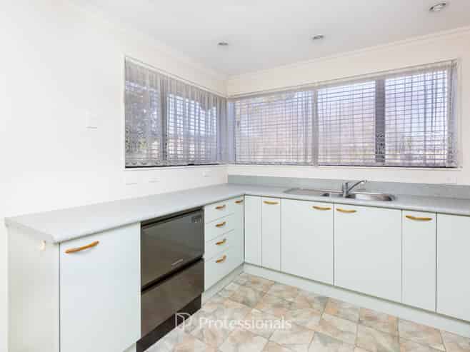 27 McParland Street, Ebdentown