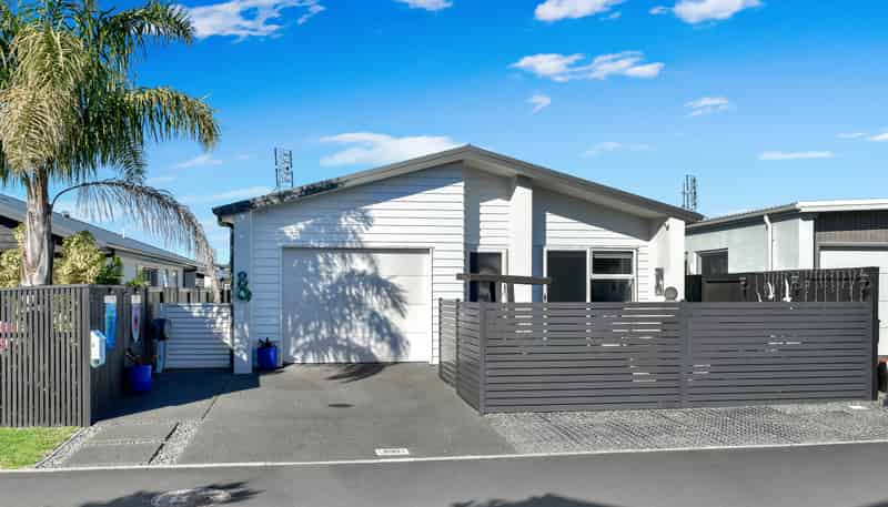 37 Saint Pauls Drive, Brookfield