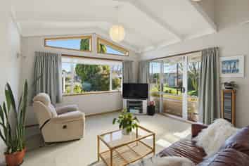 24a Upham Crescent, Taradale