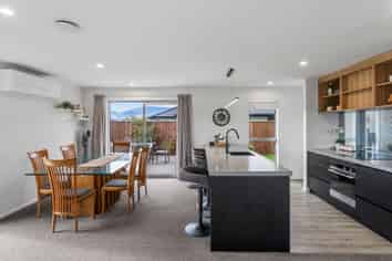 37 Kahikatea Way, RICHMOND