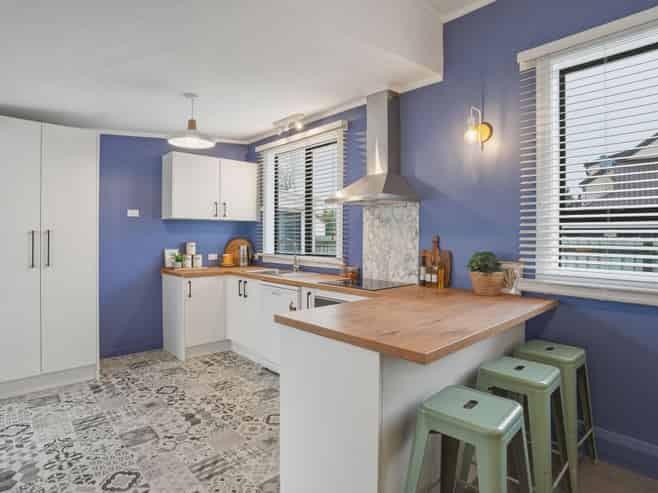 23 Dryden Street, MILTON