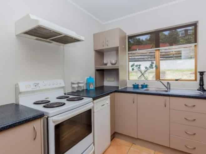 14B Hollyhock Place, Browns Bay