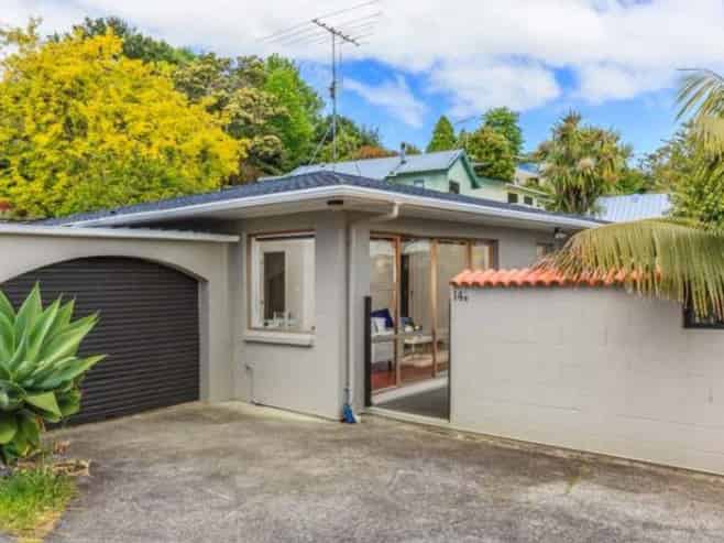 14B Hollyhock Place, Browns Bay