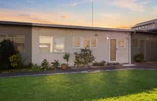 3/5 Keeling Road, Henderson