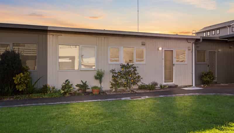 3/5 Keeling Road, Henderson