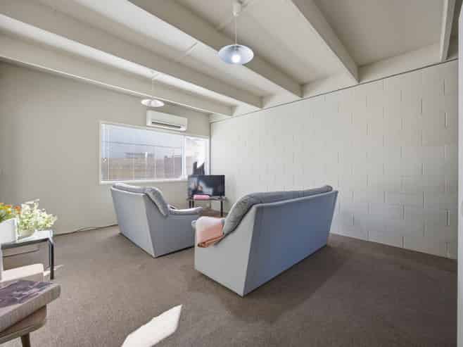 3/5 Keeling Road, Henderson