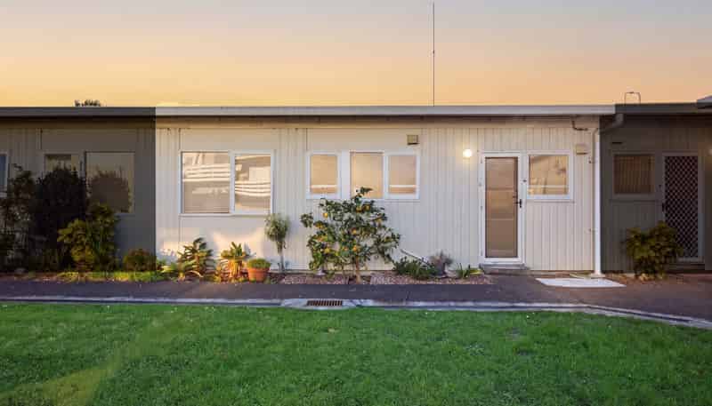 3/5 Keeling Road, Henderson