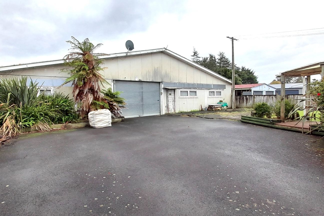 DREAM SHED - Approx 600 m² – pohled 2