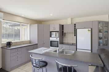 5 Redfern Lane, Swannanoa