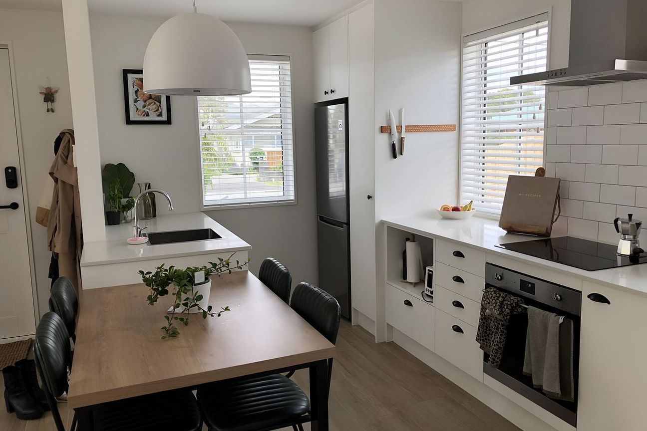 Fully Furnished Brooksfield Townhouse - Vista 5