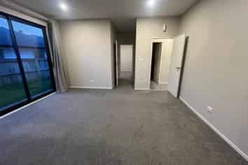 4 St Claire Road, Silverdale