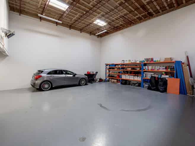CBD Warehouse & Office in Gated Development