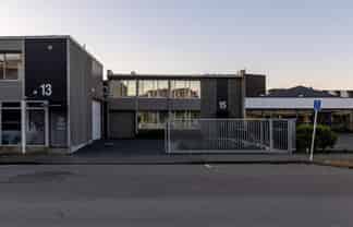 CBD Warehouse & Office in Gated Development