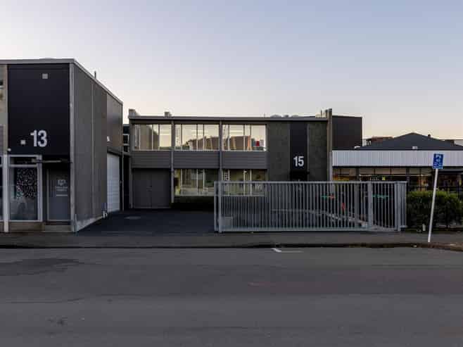 CBD Warehouse & Office in Gated Development