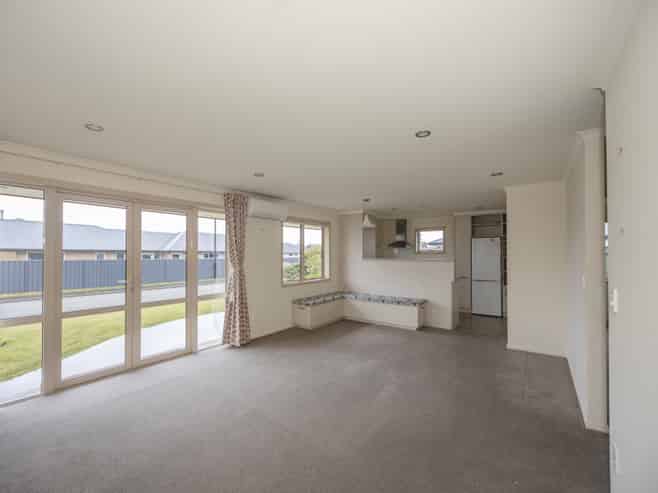 6 Stringer Crescent, Oamaru