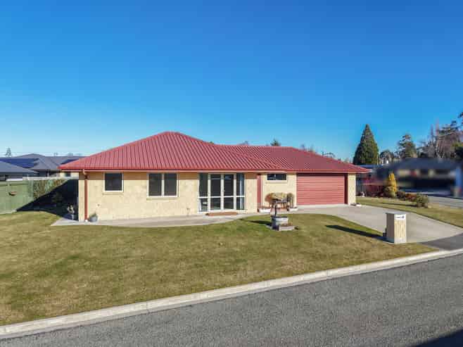 6 Stringer Crescent, Oamaru