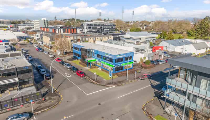 11 Vialou Street, Hamilton Central