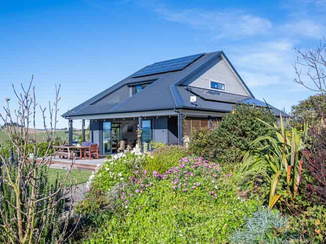 8 Country Lane, Waipawa