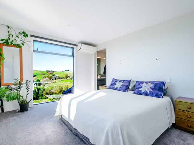 8 Country Lane, Waipawa