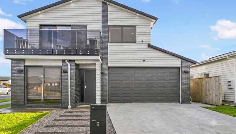 6 Tawhiti Road, Pukekohe